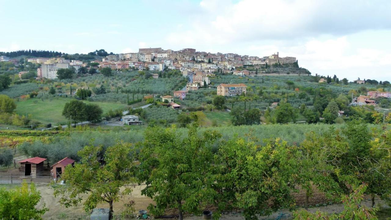 Agriturismo La Pietriccia Chianciano Terme Buitenkant foto