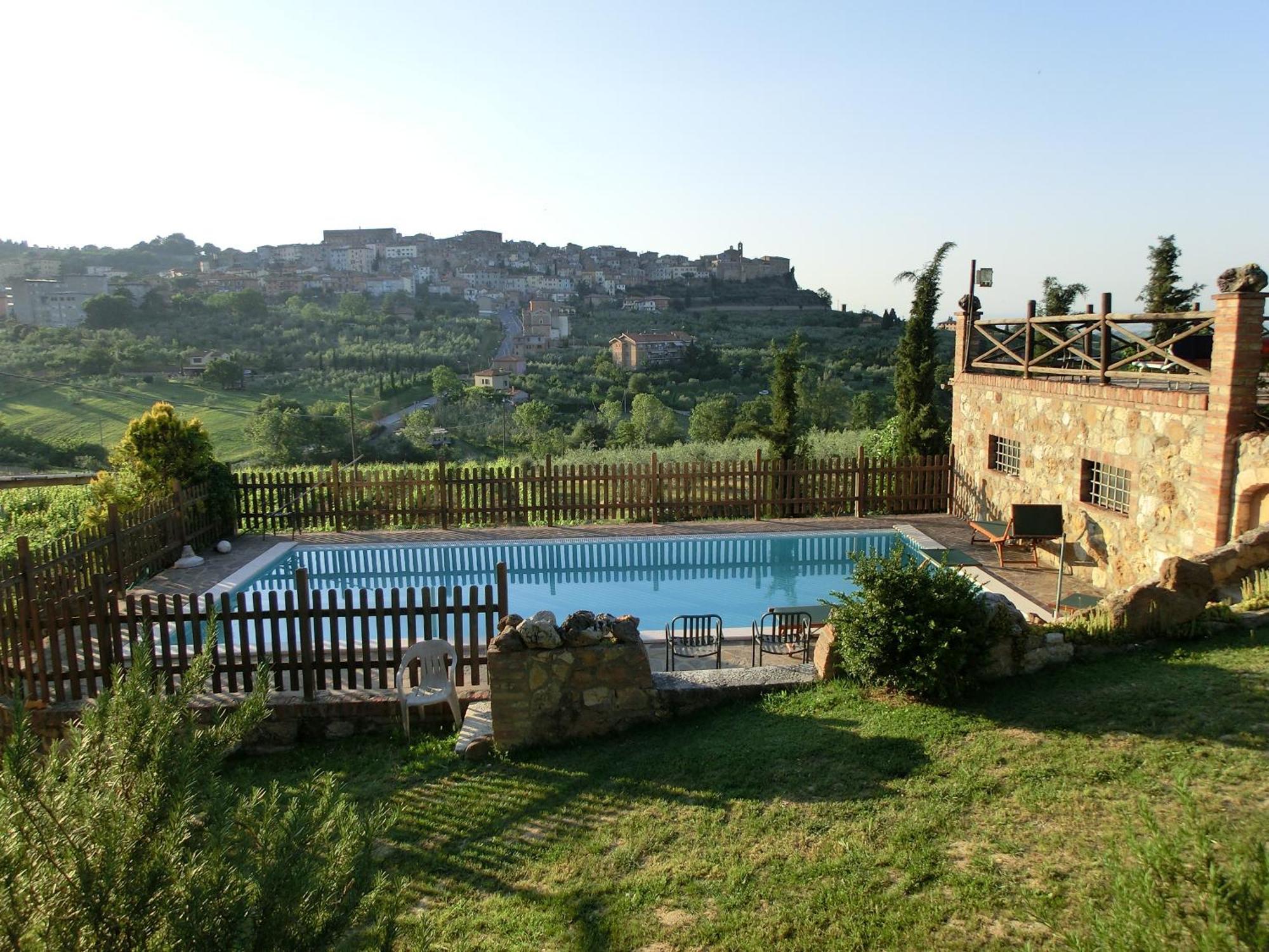 Agriturismo La Pietriccia Chianciano Terme Buitenkant foto